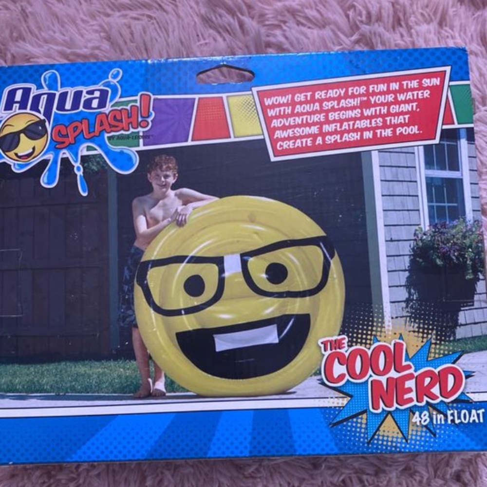 Pool float - Picture 2 of 2